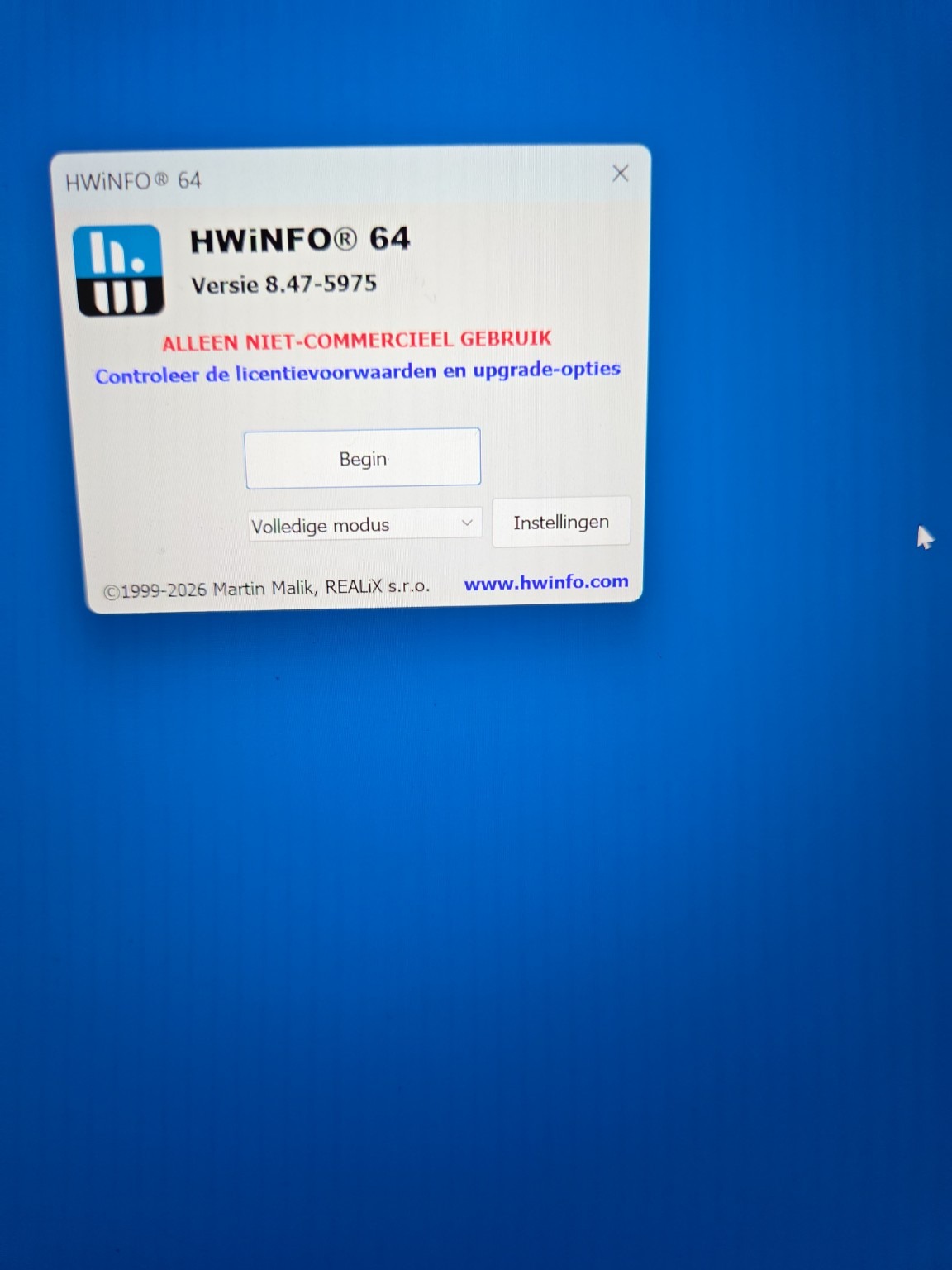 HWiNFO64 waarschuwing